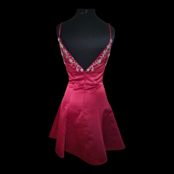 Vienna Prom Wine Strap Sleeve Sweetheart Short A-line Dress New with Tags - Picture 5 of 9